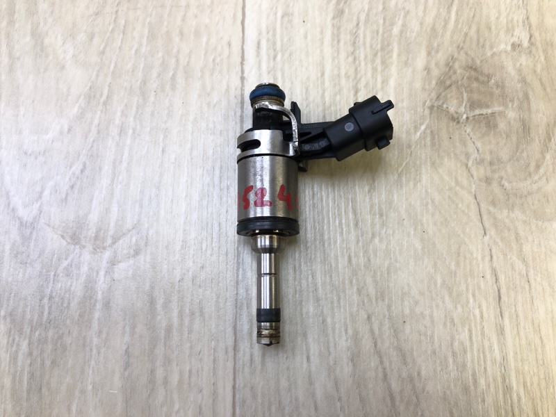 Форсунка топливная HYUNDAI ACCENT RB 10- 2014 1.6 G4FD 35310-2B130 Б/У