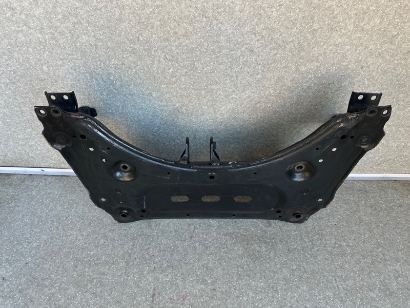 Балка передней подвески QASHQAI/ROGUE SPORT 14-