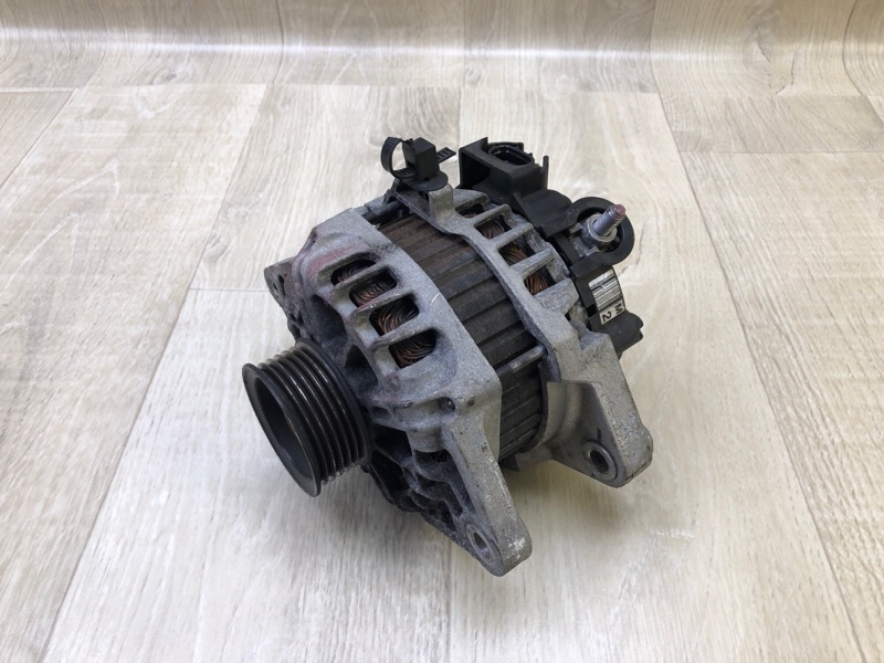Генератор HYUNDAI ACCENT RB 10- 2014 1.6 G4FD 37300-2B300 Б/У