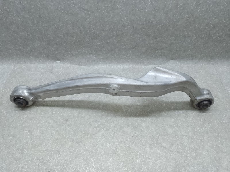 Рычаг задней подвески поперечный верхний правый NISSAN X-TRAIL/ROGUE T32 13-20 2016 2.5 QR25DE 55120-JD02B Б/У