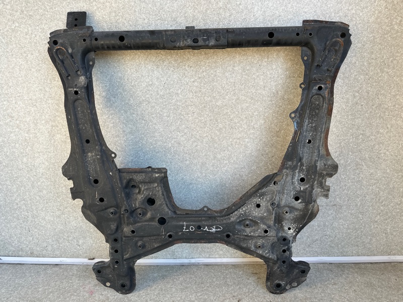 Балка передней подвески CRV 06-12