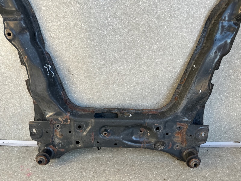 Балка передней подвески NISSAN QASHQAI 07-14