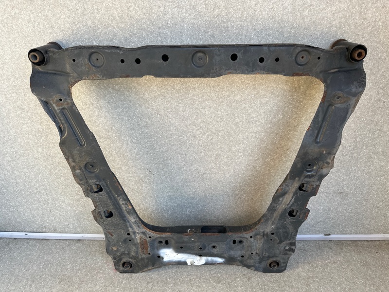 Балка передней подвески QASHQAI 07-14