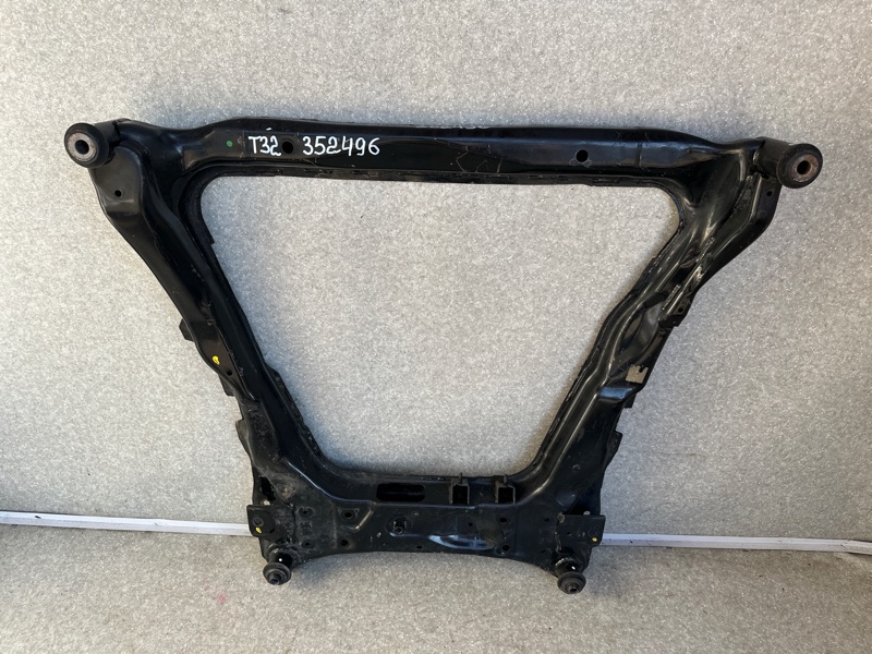 Балка передней подвески X-TRAIL/ROGUE T32 13-20