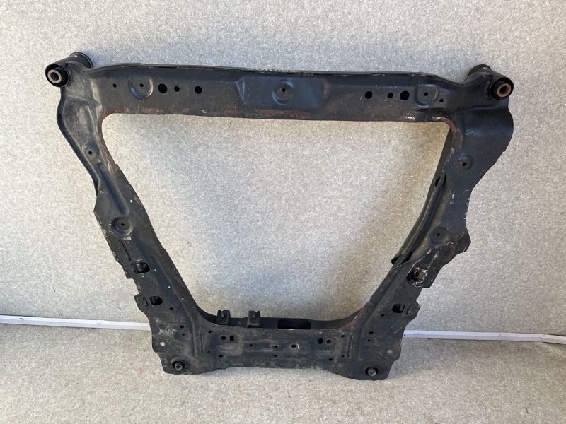 Балка передней подвески X-TRAIL/ROGUE T32 13-20