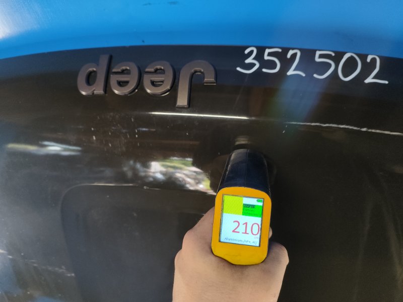 Капот GRAND CHEROKEE 11-22 2016 WK2 ERC 3.6L Капот GRAND CHEROKEE 11-22 2016 WK2 ERC 3.6L