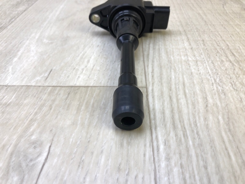 Катушка зажигания NISSAN ROGUE 08-15 2.5 QR25DE Катушка зажигания NISSAN ROGUE 08-15 2.5 QR25DE
