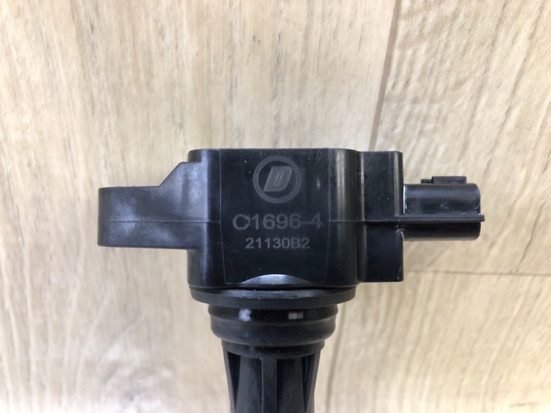 Катушка зажигания ROGUE 08-15 2010 2.5 QR25DE