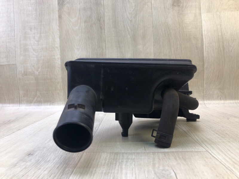 Резонатор воздушного фильтра ROGUE 08-15 2010 2.5 QR25DE