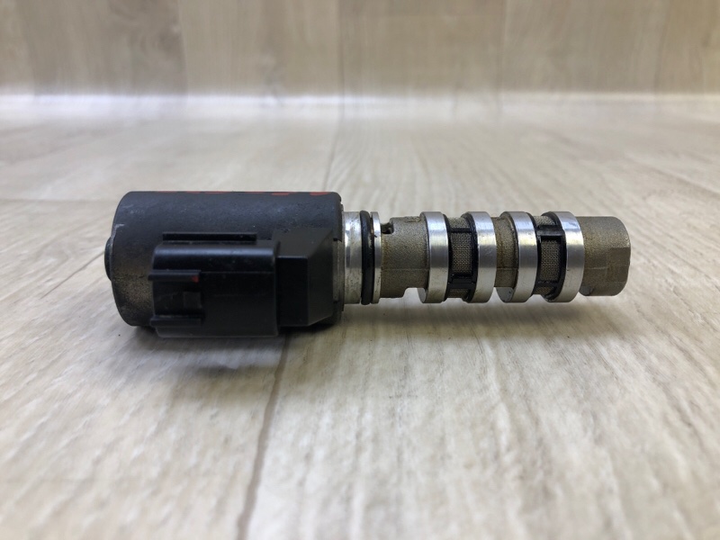 Клапан изменения фаз ГРМ правый FX S50 03-08 2005 3.5 VQ35DE