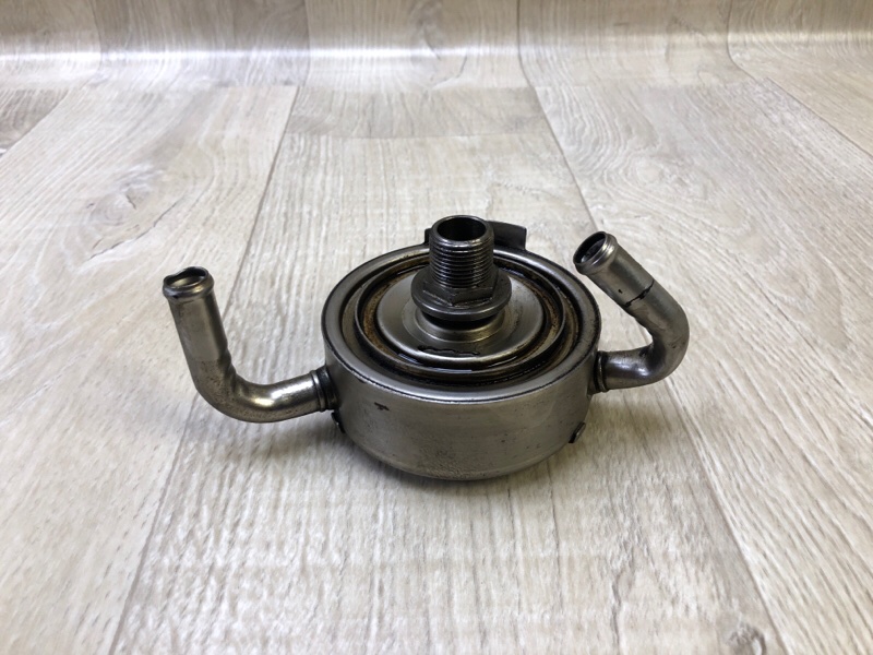 Теплообменник масляного фильтра INFINITI FX S50 03-08 2005 3.5 VQ35DE 21305-CG000 Б/У