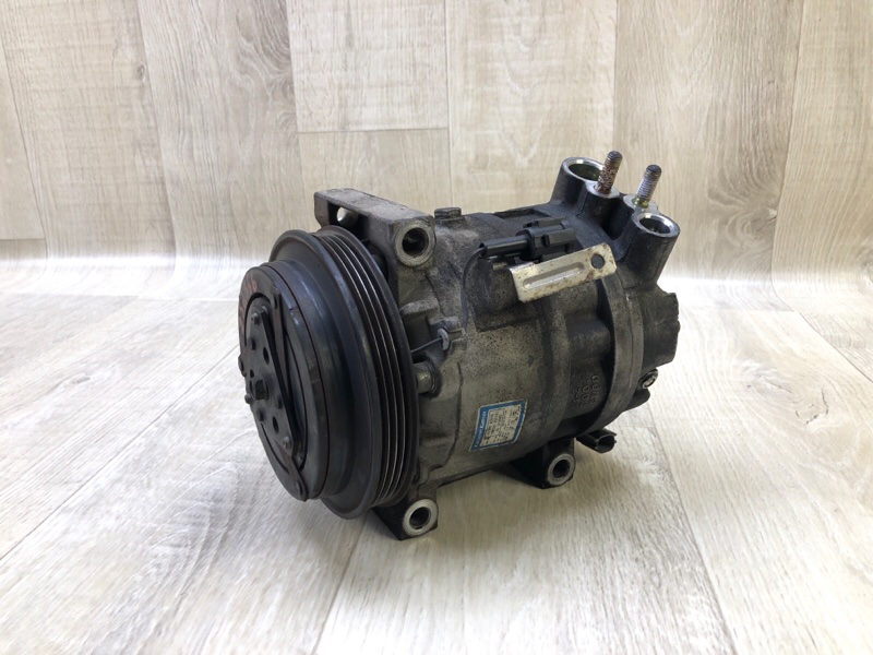 Компрессор кондиционера INFINITI FX S50 03-08 2005 3.5 VQ35DE 92600-AC000 Б/У
