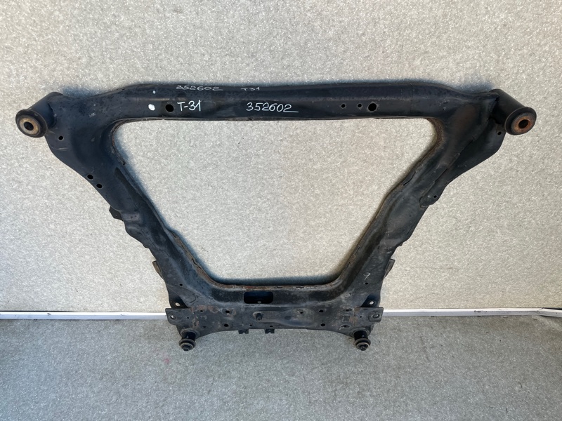 Балка передней подвески X-TRAIL T31 07-14