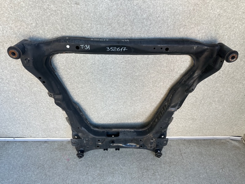 Балка передней подвески X-TRAIL T31 07-14