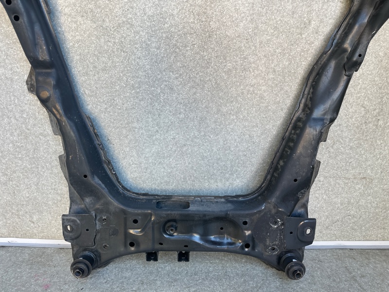 Балка передней подвески NISSAN X-TRAIL T31 07-14