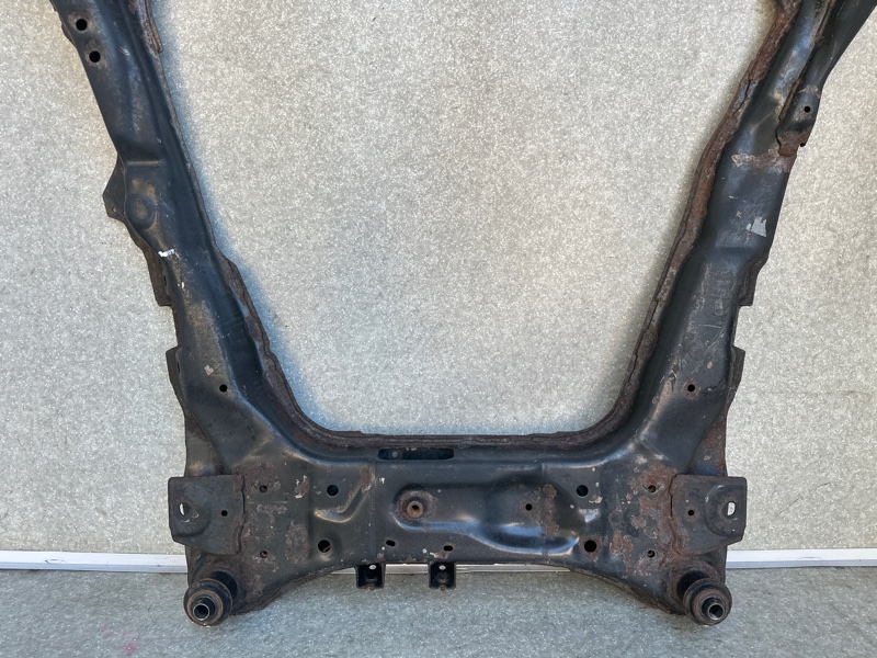 Балка передней подвески NISSAN X-TRAIL T31 07-14