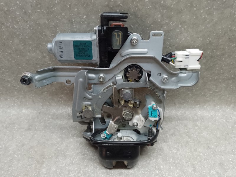 Замок крышки багажника NISSAN X-TRAIL/ROGUE T32 13-20 90500-1AA0B Б/У