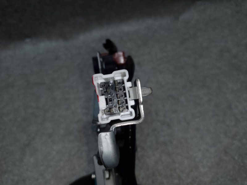 Замок крышки багажника X-TRAIL/ROGUE T32 13-20