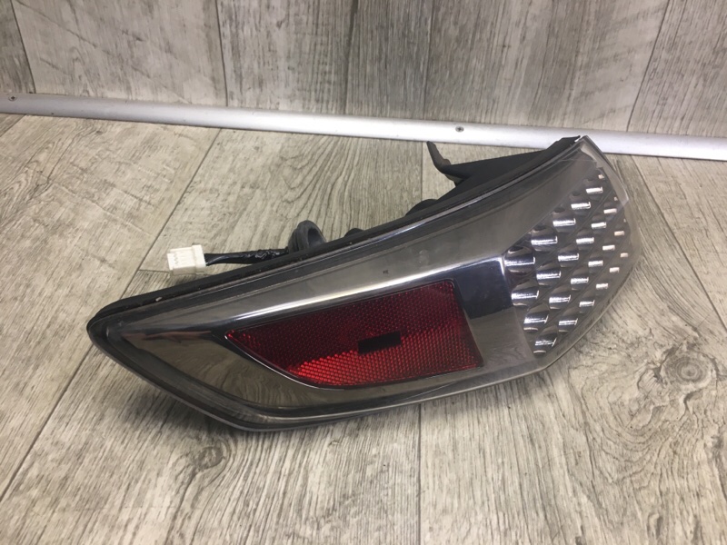 Фонарь наружный левый FX S50 03-08 2006 VK45DE