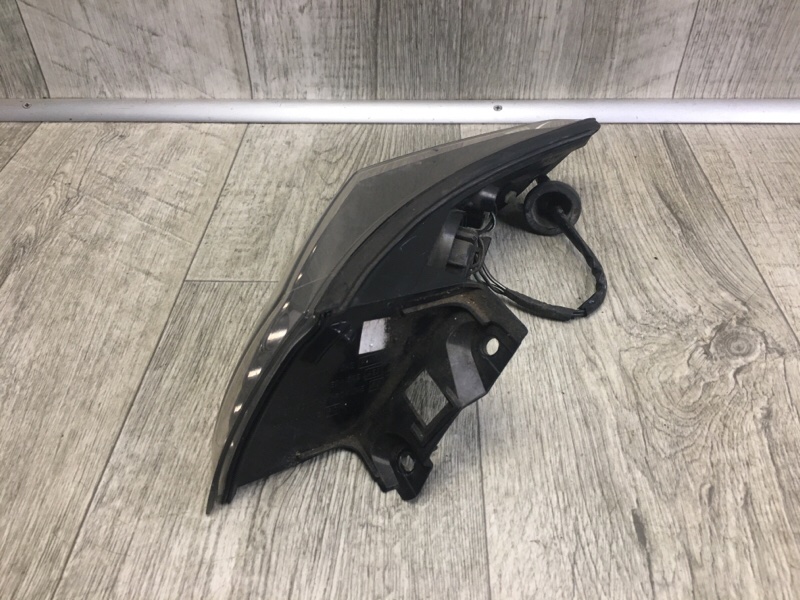 Фонарь наружный левый FX S50 03-08 2006 VK45DE