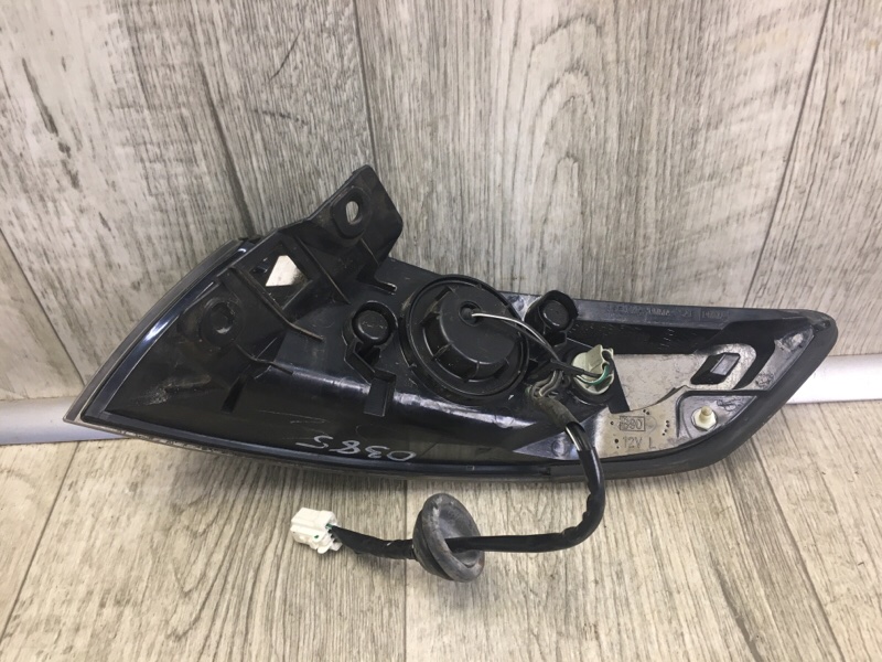 Фонарь наружный левый FX S50 03-08 2006 VK45DE