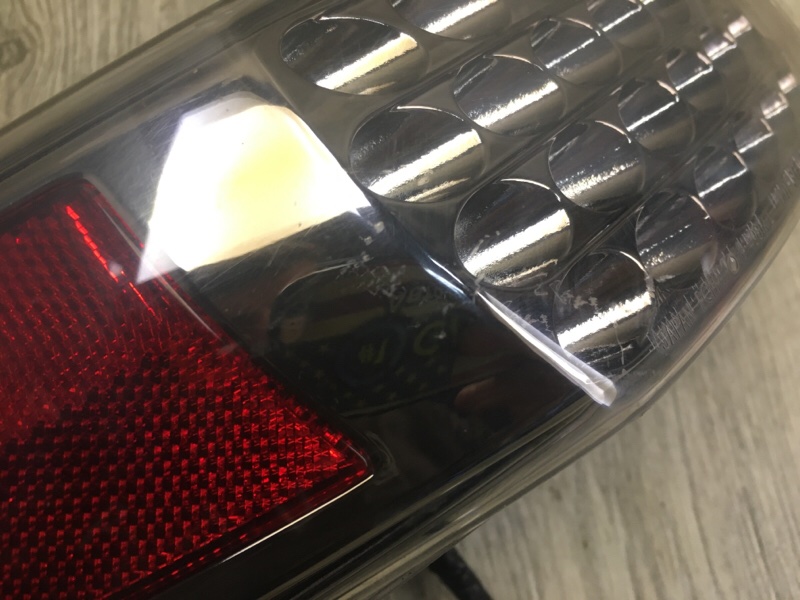 Фонарь наружный левый FX S50 03-08 2006 VK45DE