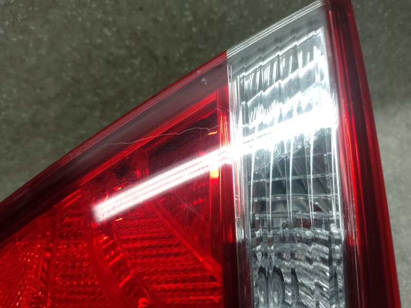 Фонарь внутренний левый CAMRY 55 14-17 2014 2.5 2ARFE Фонарь внутренний левый CAMRY 55 14-17 2014 2.5 2ARFE