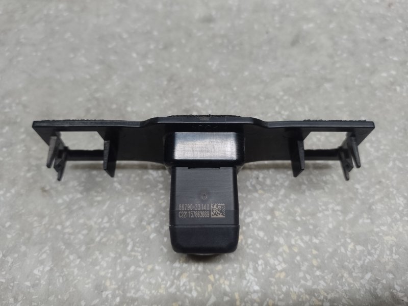 Камера заднего вида CAMRY 55 14-17 Камера заднего вида CAMRY 55 14-17