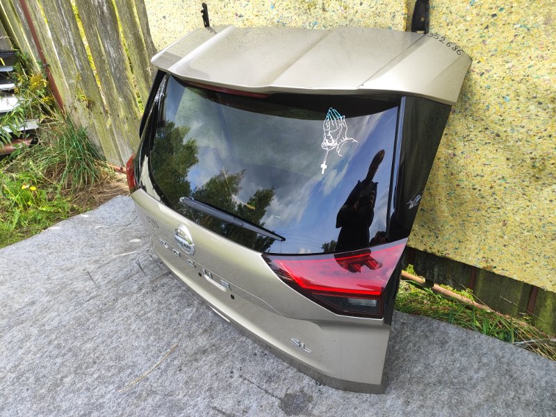 Крышка багажника NISSAN X-TRAIL/ROGUE T33 20- 2.5 PR25DD