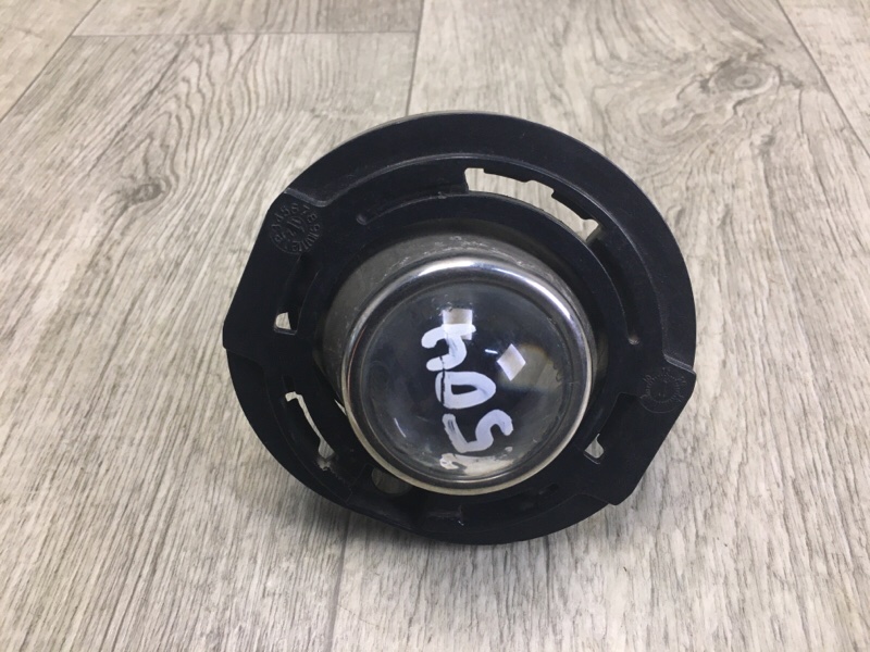 Запчасть противотуманная фара JEEP COMPASS 06-16 2014 2.0 ECN 68140 324AA Б/У Противотуманная фара JEEP COMPASS 06-16 2014 2.0 ECN 68140 324AA Б/У