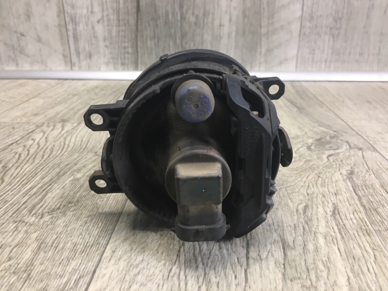 Противотуманная фара левая VENZA 09-16 2013 3.5 2GR-FE