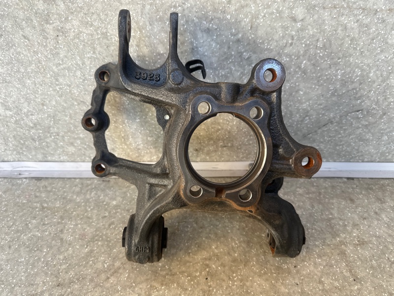 Цапфа задняя левая MAZDA CX-5 (KF) 16-21 KB9A-26-12X Б/У