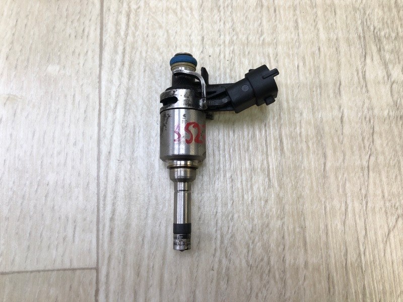 Форсунка топливная HYUNDAI ACCENT RB 10- 2013 ХЭТЧБЭК 1.6 G4FD 35310-2B130 Б/У