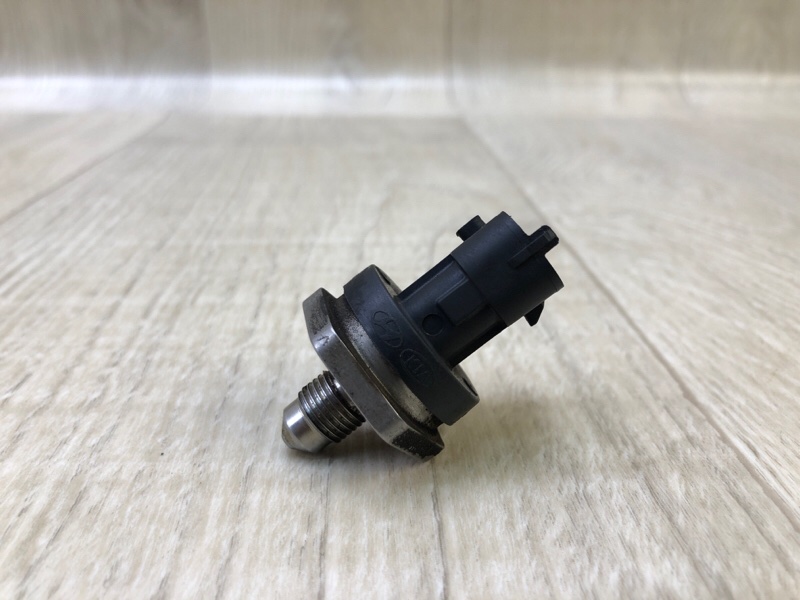 Датчик давления топлива ACCENT RB 10- 2013 ХЭТЧБЭК 1.6 G4FD