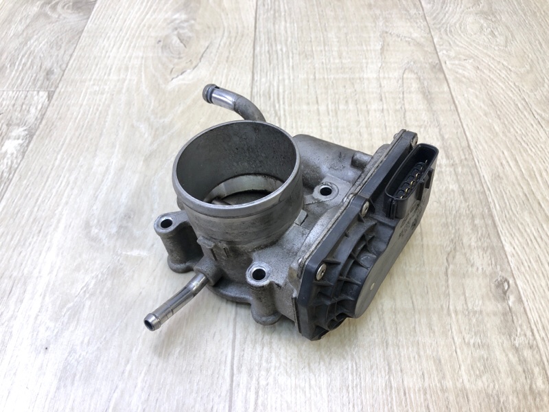 Дроссельная заслонка HYUNDAI ACCENT RB 10- 2013 ХЭТЧБЭК 1.6 G4FD 35100-2B300 Б/У