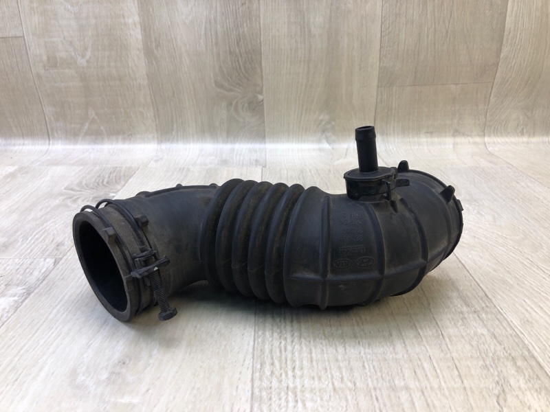 Патрубок воздушного фильтра HYUNDAI ACCENT RB 10- 2013 ХЭТЧБЭК 1.6 G4FD 28138-3X000 Б/У