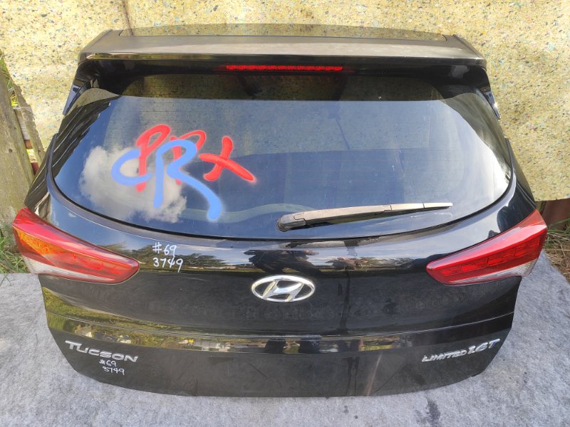 Крышка багажника HYUNDAI TUCSON TL 15-20 2015 G4FJ 1.6 73700-D7510 Б/У