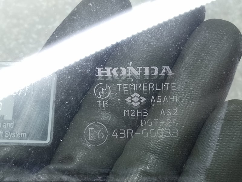 Стекло двери переднее левое ACCORD CL7 / TSX 03-08 2005 2.4L