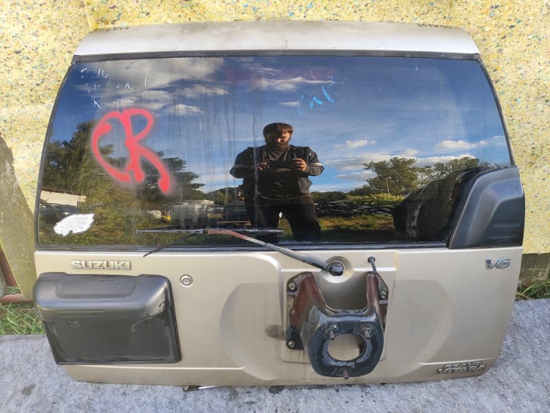 Крышка багажника SUZUKI GRAND VITARA XL-7 01-06 69100-52811 Б/У