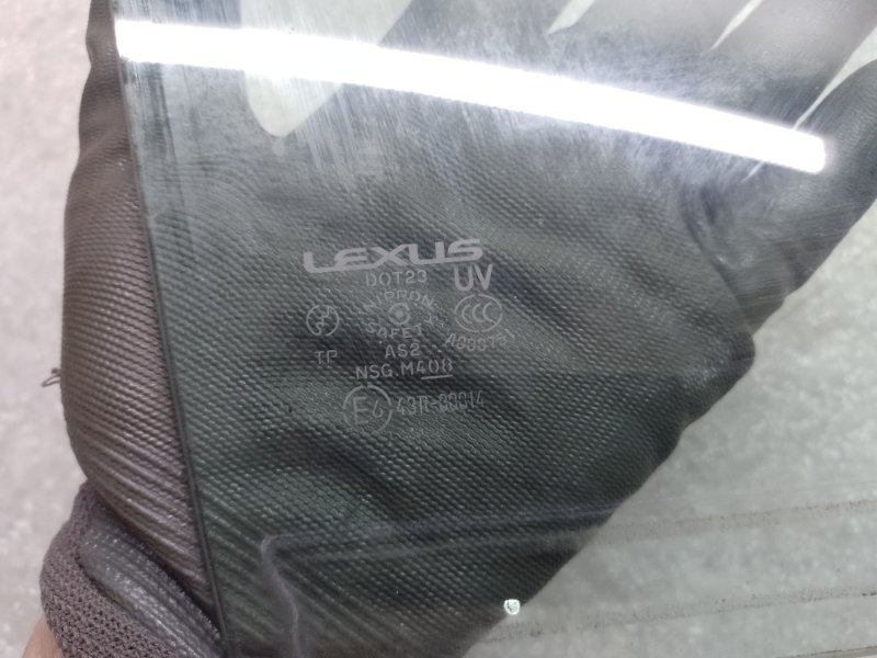 Стекло двери заднее правое ES350 06-12 2006 3.5 2GR-FE