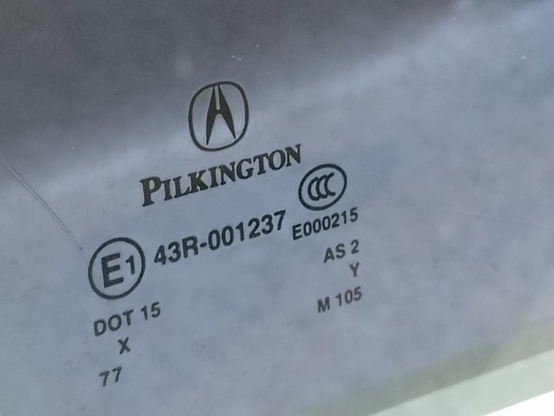 Стекло двери переднее правое TLX 14-17 2017 2.4 K24W7