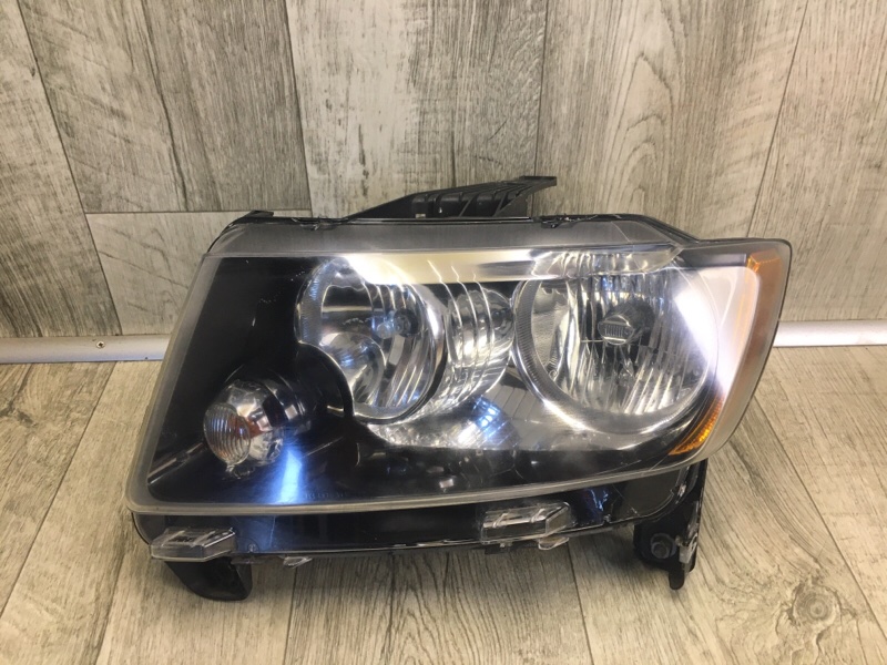Запчасть фара левая JEEP COMPASS 06-16 2014 2.0 ECN 68171215AA Б/У Фара левая JEEP COMPASS 06-16 2014 2.0 ECN 68171215AA Б/У