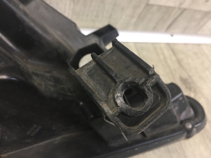 Фара левая PATHFINDER R52 12-21 2013 3.5 VQ35DE