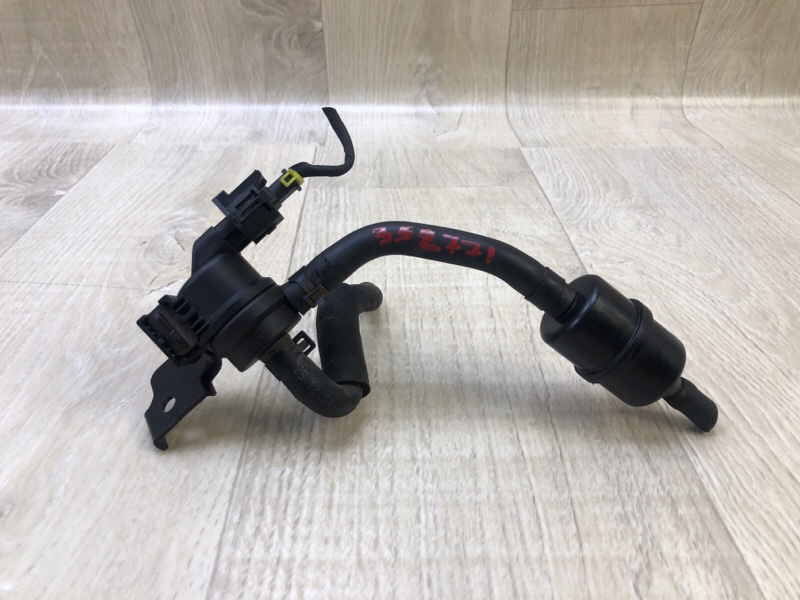 Клапан абсорбера HYUNDAI VELOSTER 11-18 2013 1.6 G4FD 28910-3C200 Б/У