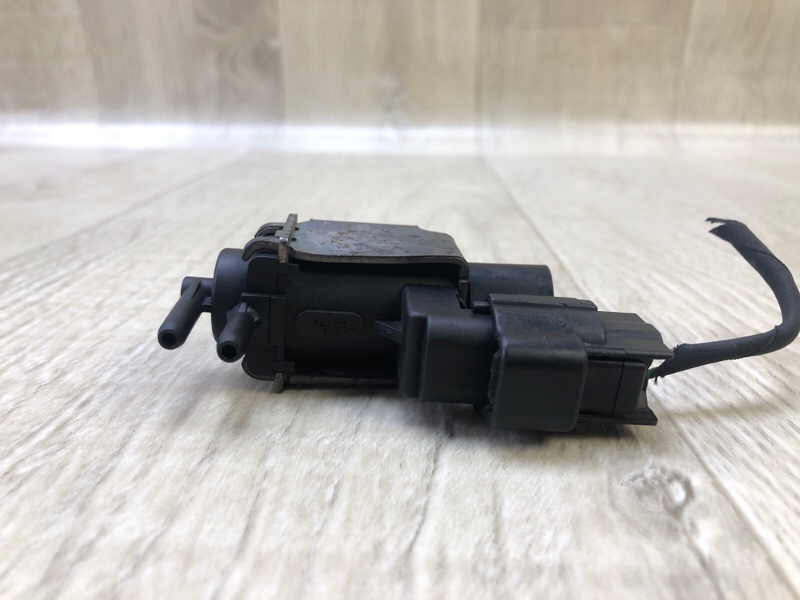 Клапан электромагнитный (вакуумный) VELOSTER 11-18 2013 1.6 G4FD