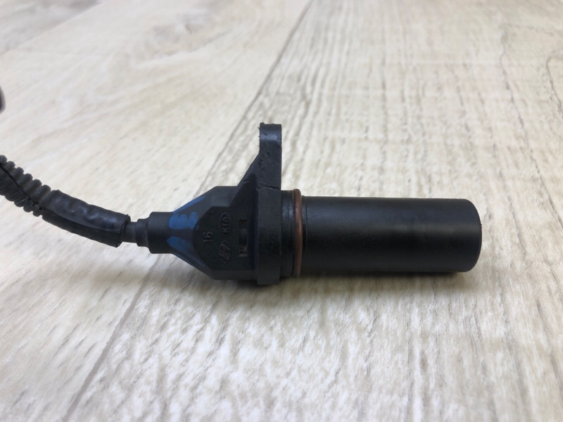 Датчик положения коленвала HYUNDAI VELOSTER 11-18 1.6 G4FD