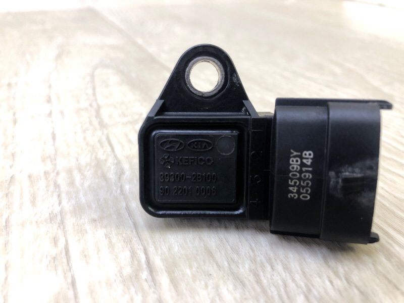 Датчик абсолютного давления (MAP sensor) VELOSTER 11-18 2013 1.6 G4FD