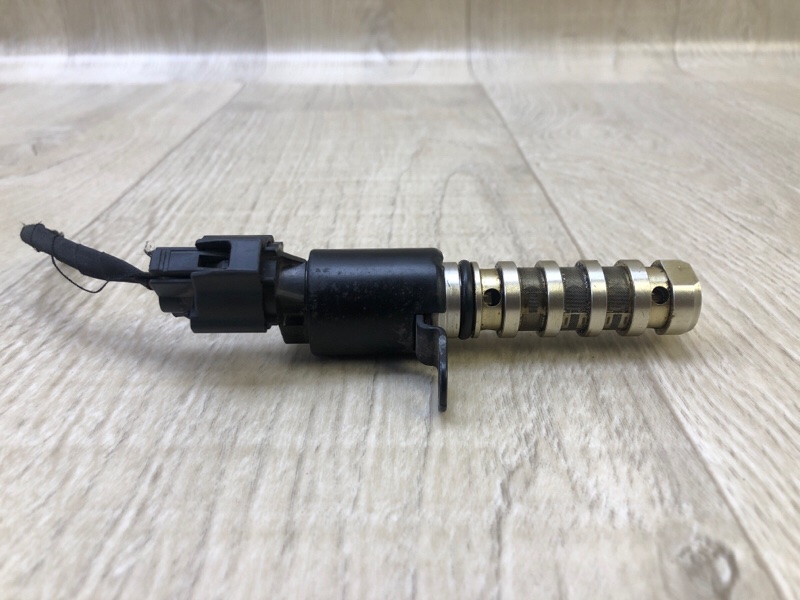 Клапан изменения фаз ГРМ VELOSTER 11-18 2013 1.6 G4FD Клапан изменения фаз ГРМ VELOSTER 11-18 2013 1.6 G4FD