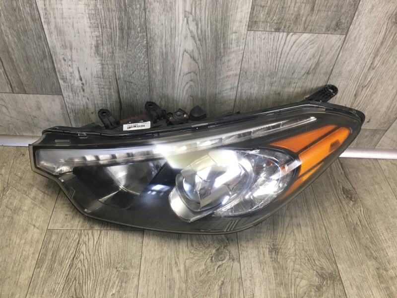 Фара левая FORTE YD 12- 2013 2.0 G4NC