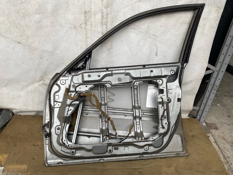 Дверь передняя правая FX S50 03-08 2004 Внедорожник 3.5 Дверь передняя правая FX S50 03-08 2004 Внедорожник 3.5